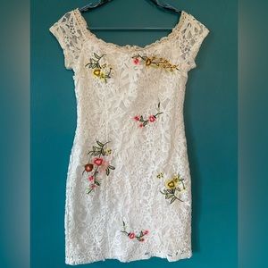 Women’s form fitting dress